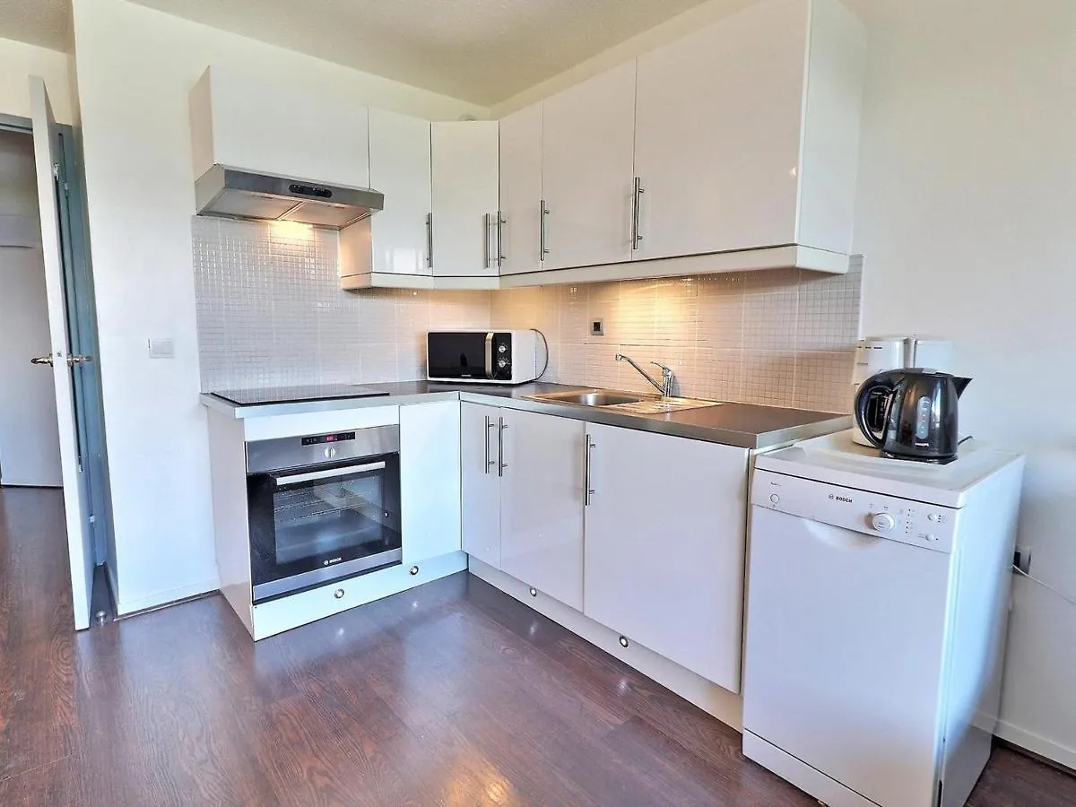 Appartement 2 Pieces Pour 4 Pers. - La Tania, Idealement Situe Skis Aux Pieds, 31M², Balcon Est - Fr-1-182A-5 Courchevel